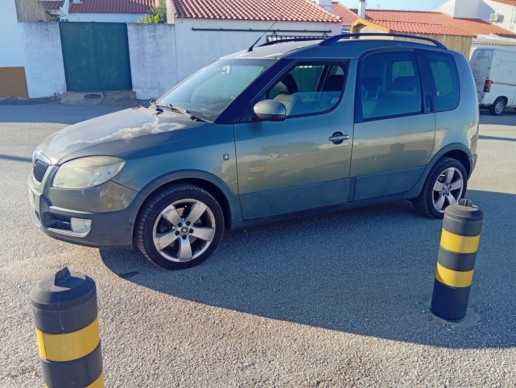 Vendo Skoda Roomstre 2007 5 lugare preço negociável s diesel