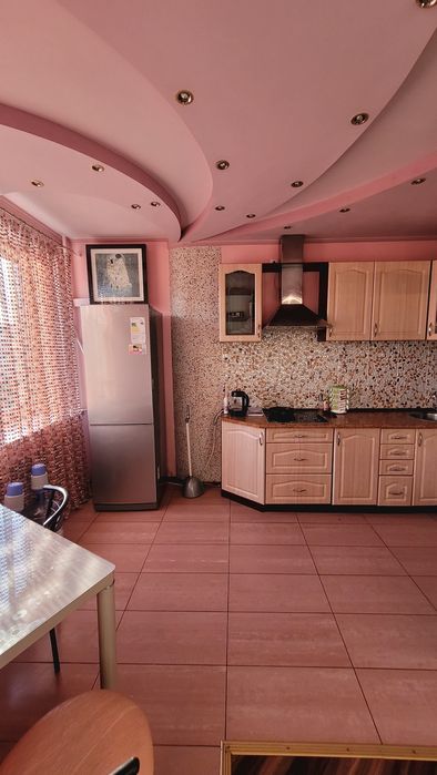 Продам квартиру 60м, пр.Гагарина,43