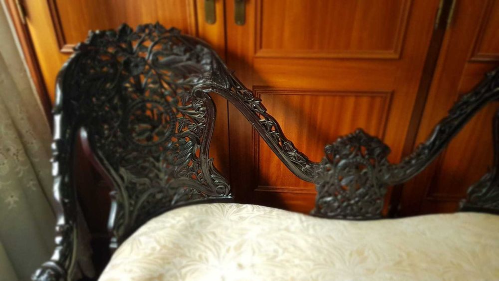 Conversadeira em Pau-Rosa Original Índia