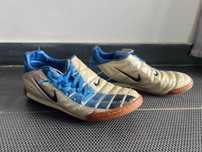 Halówki piłkarskie nike total 90 roz.38,5