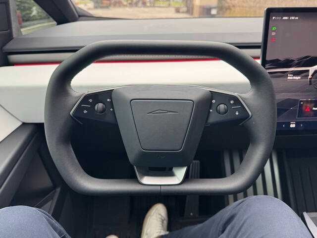 2024 Tesla Cybertruck