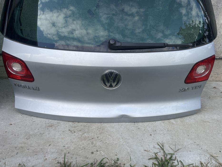 Задня ляда VW TIGUAN першої моделі кришка багажника Тігуан до 16р.