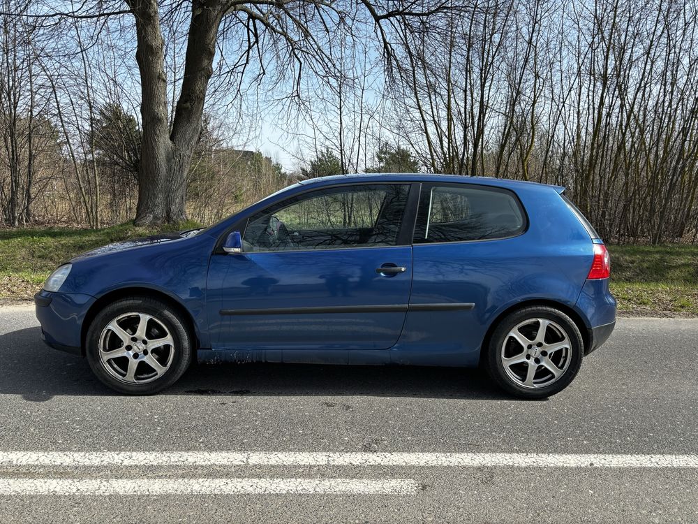 Volkswagen Golf V