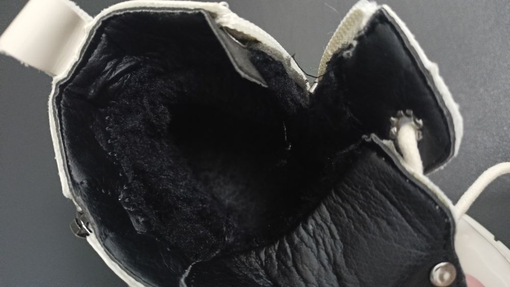 Черевики для дівчинки