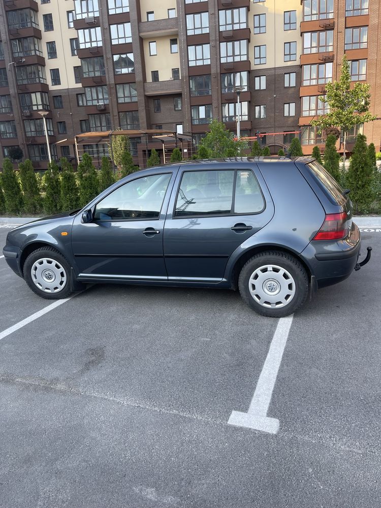 Продам Golf4 1.6mpi в дуже гарному стані