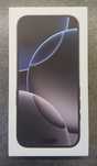 iPhone 16 Pro 512 GB nowy, oryginalnie zamknięty kolor Black Titanium