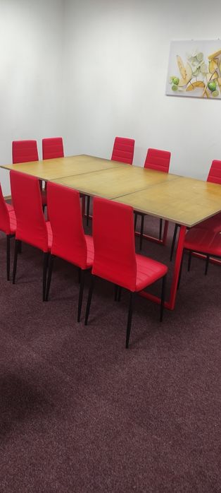 Стіл,столи для кафе,офісу,залу,дому