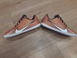 футзалки nike mercurial 38.5