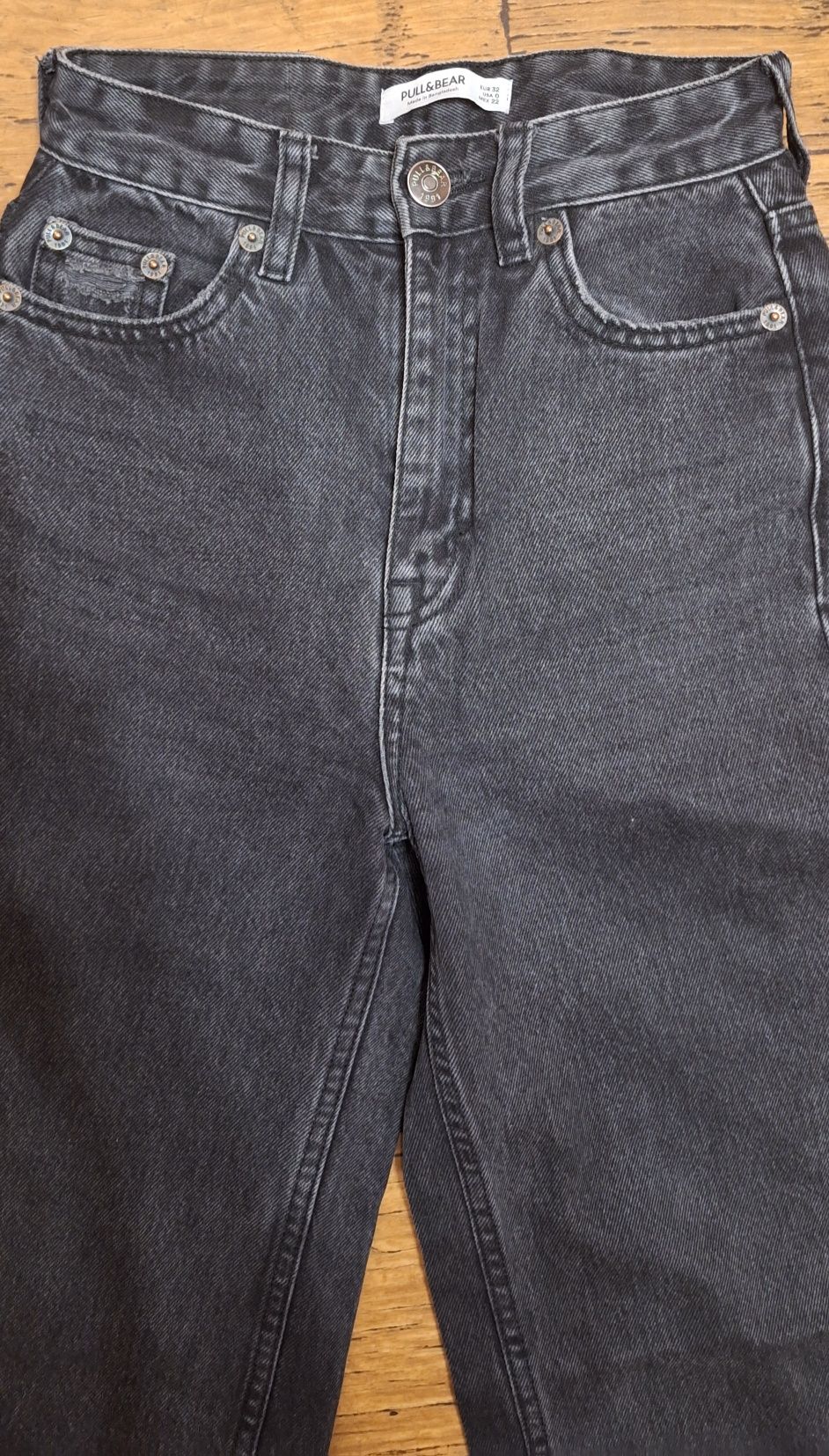 Spodnie jeans czarne pullbear