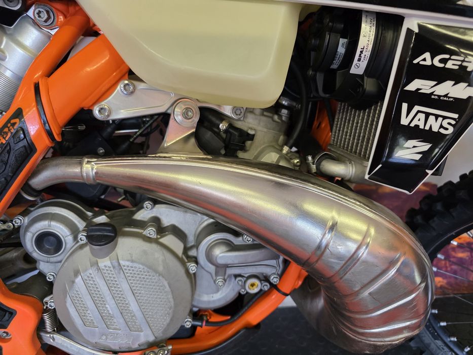Ktm exc 300 model 2020 six days
