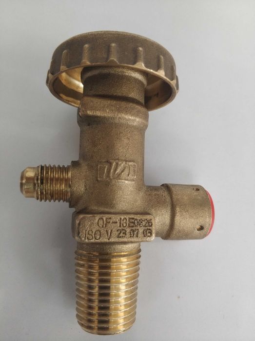 Вентель кран ГАЗ фреон