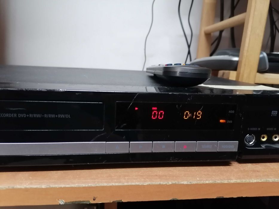 Nagrywarka Medion MD 81888 HDMI pilot 320GB