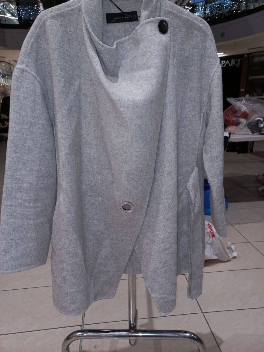 Zara wiosenny wełniany płaszczyk rozm.M st.bdb