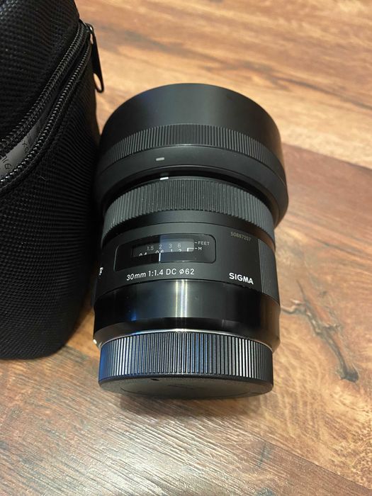 Aparat Canon 60D, 3 obiektywy, dużo akcesoriów