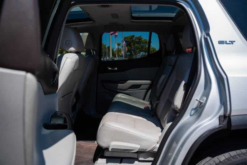 GMC Acadia SLT-1 2017