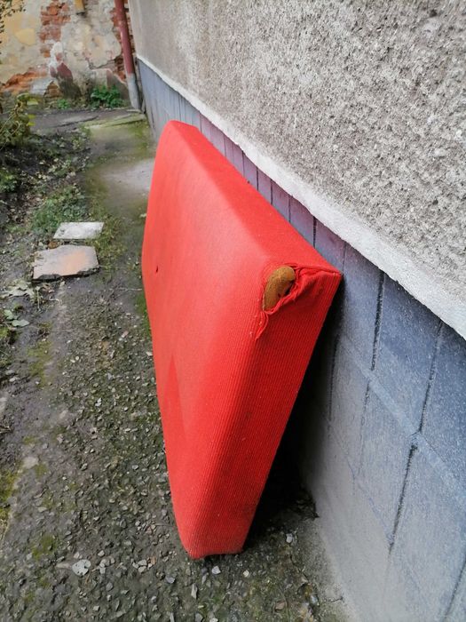 Віддам м'яку частину від дивану