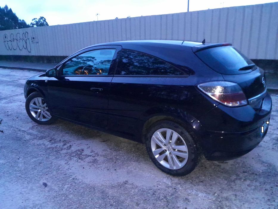 Opel Astra GTC 1.3 Sport