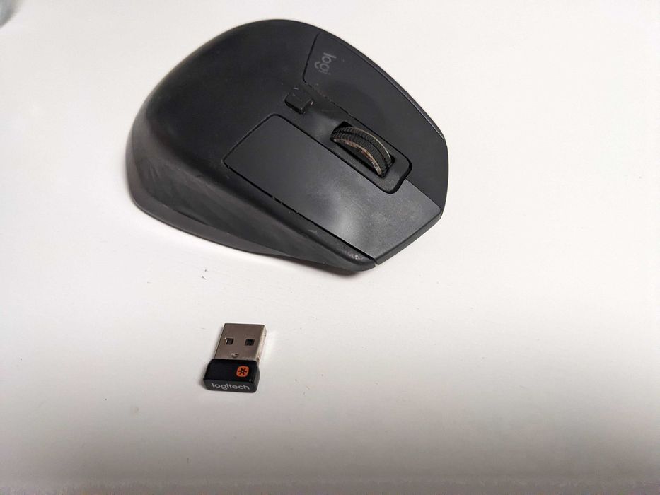 Mysz bezprzewodowa Logitech 2s Graphite - gratis etui