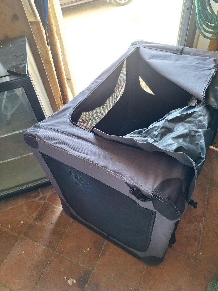 Caixa de transporte de animais