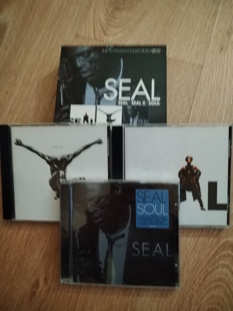 36 CDs de música (1 pack Seal + Amalia ainda embalado)