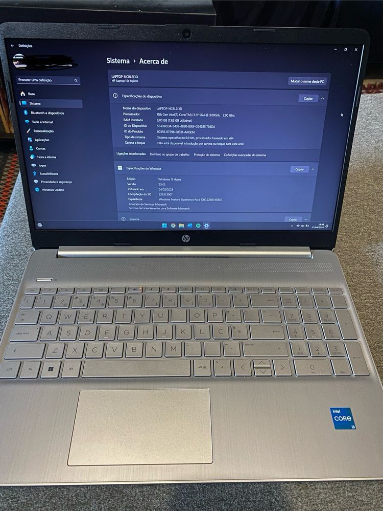 Portátil HP i3 8gb de ram