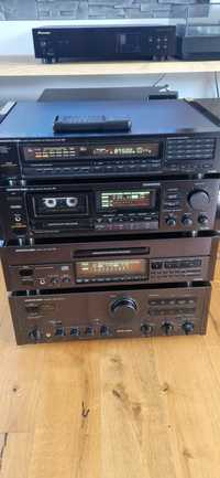 Onkyo Integra R1