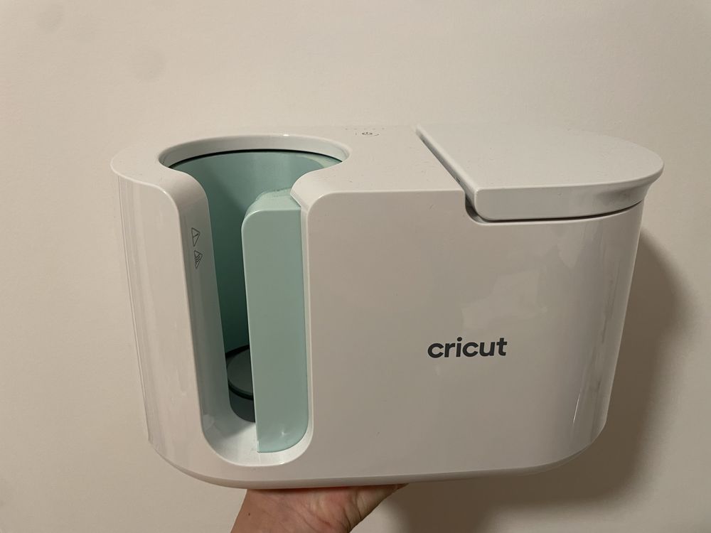 Mug press cricut