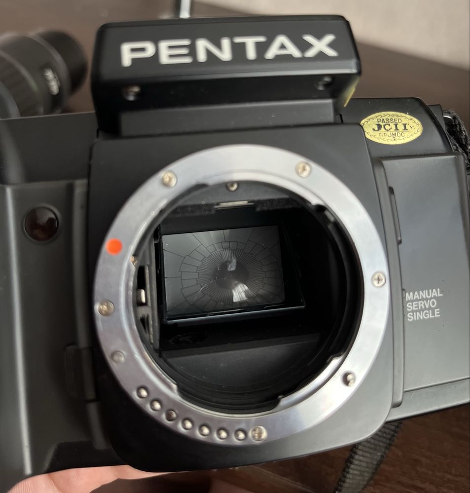 Pentax SFX (SF-1) + об'єктив Pentax-F 70-210mm f/4-5.6