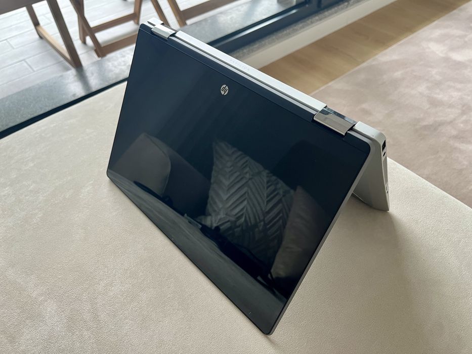 Portátil HP Pavillion x360 Convertible