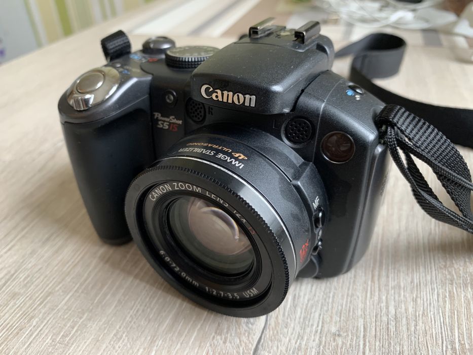 Фотоаппарат Canon PC1234