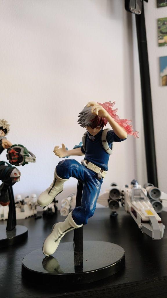 Action figure Todoroki