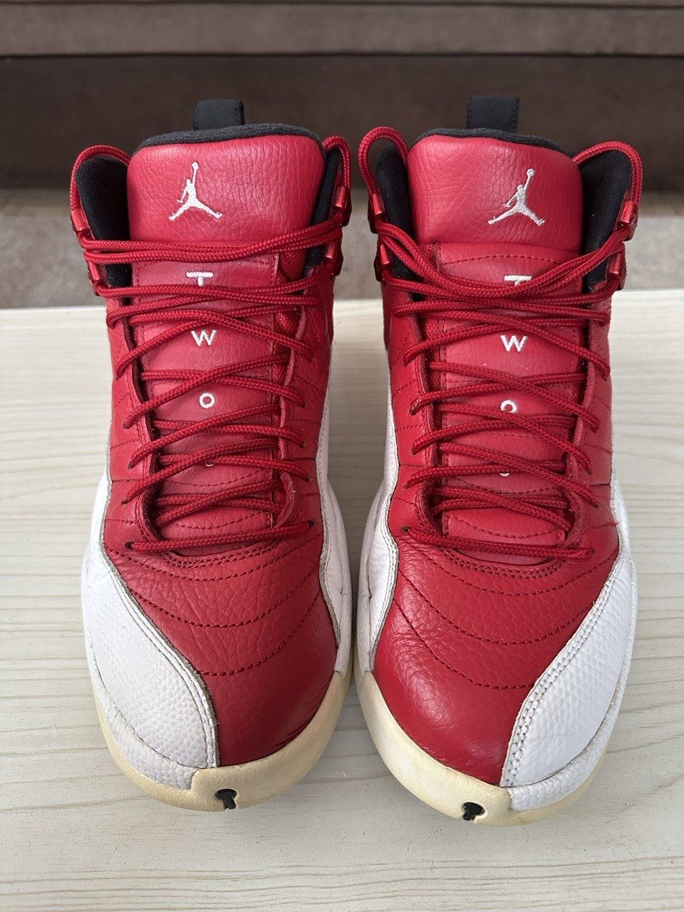 Jordan 12 Retro Gym Red 2016.