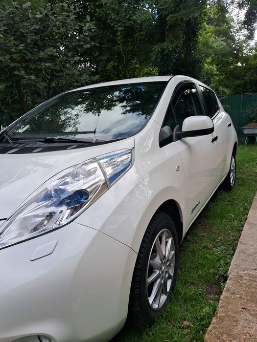 NISSAN Leaf Tekna