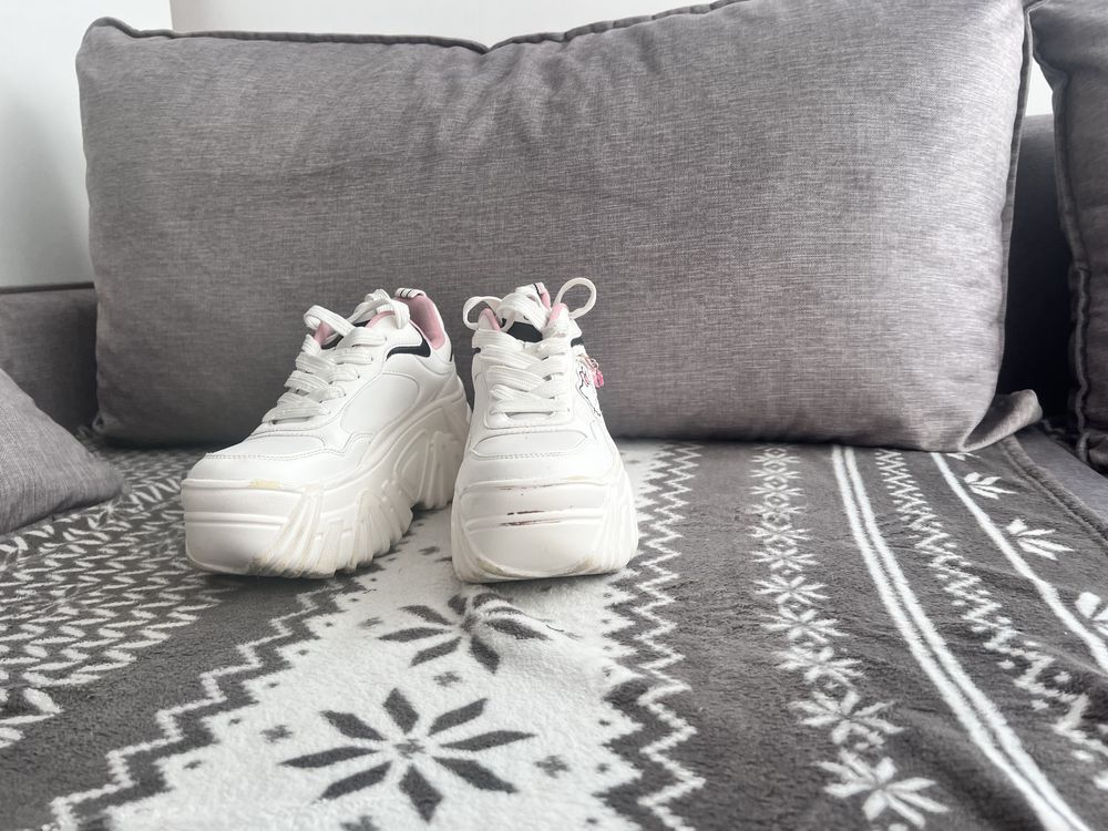 Buty Bershka 39