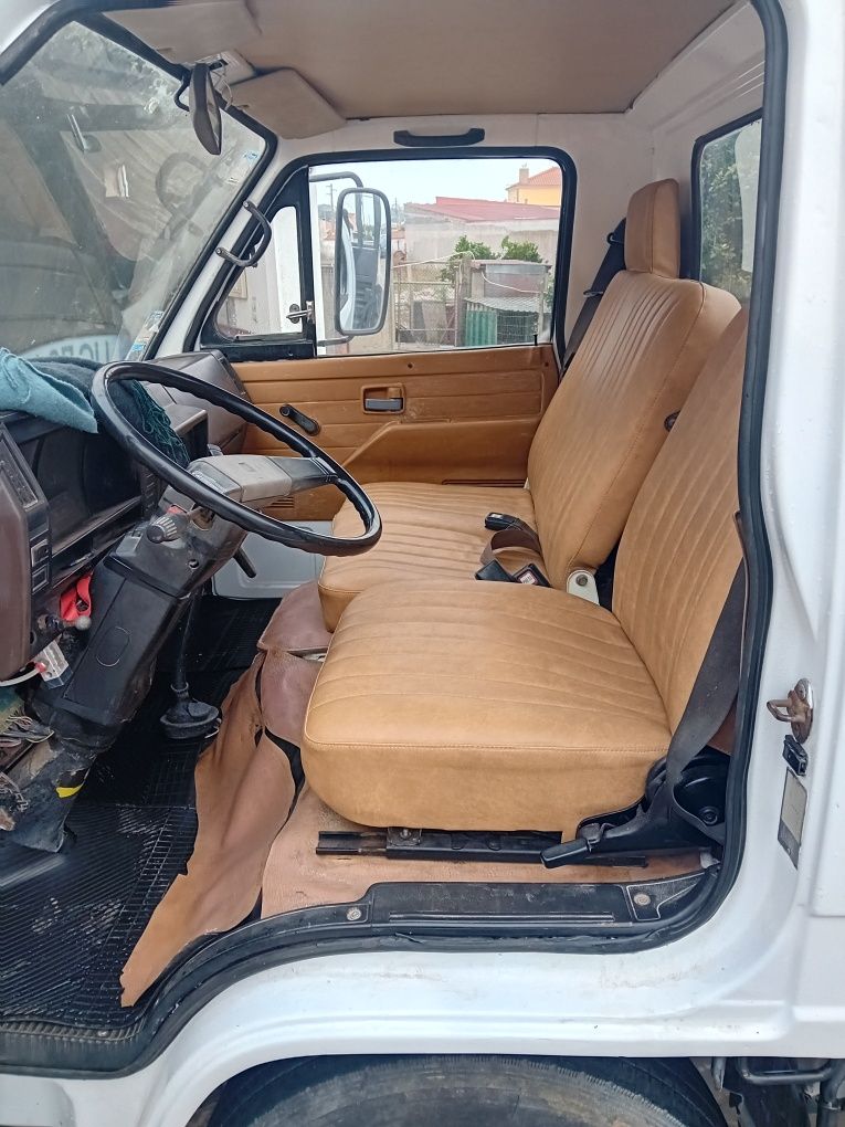 Bedford tribasculante