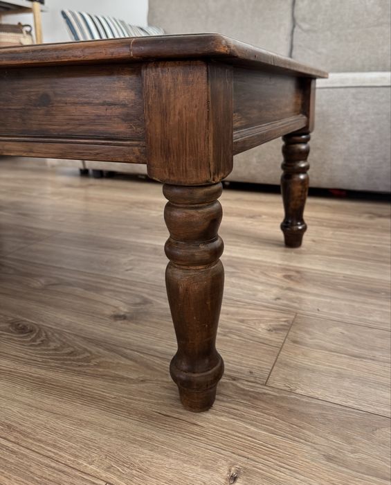 Stolik kawowy drewniany