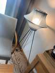 Lampa Stojąca na trzech nogach