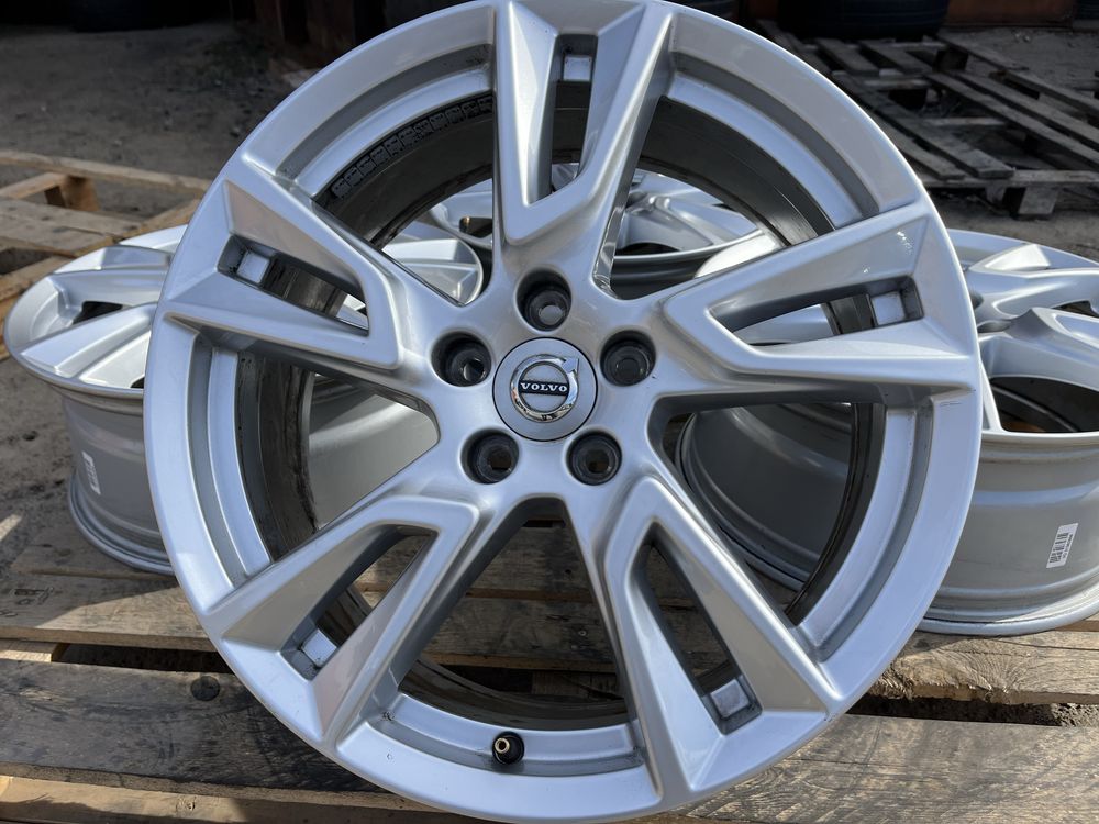 5x108 r18 Volvo Ford Fusion Kuga Диски литые