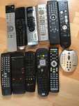 Piloty tv, dvd i inne (czytaj opis)