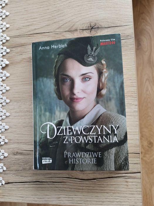 Książka Dziewczyny z Powstania
