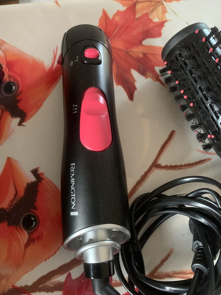 Suszarko lokowka Remington  Volume  &  Curl