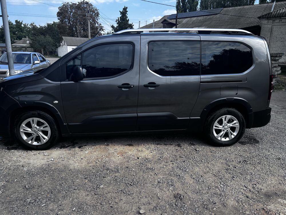 Пежо рифтер peugeot rifter