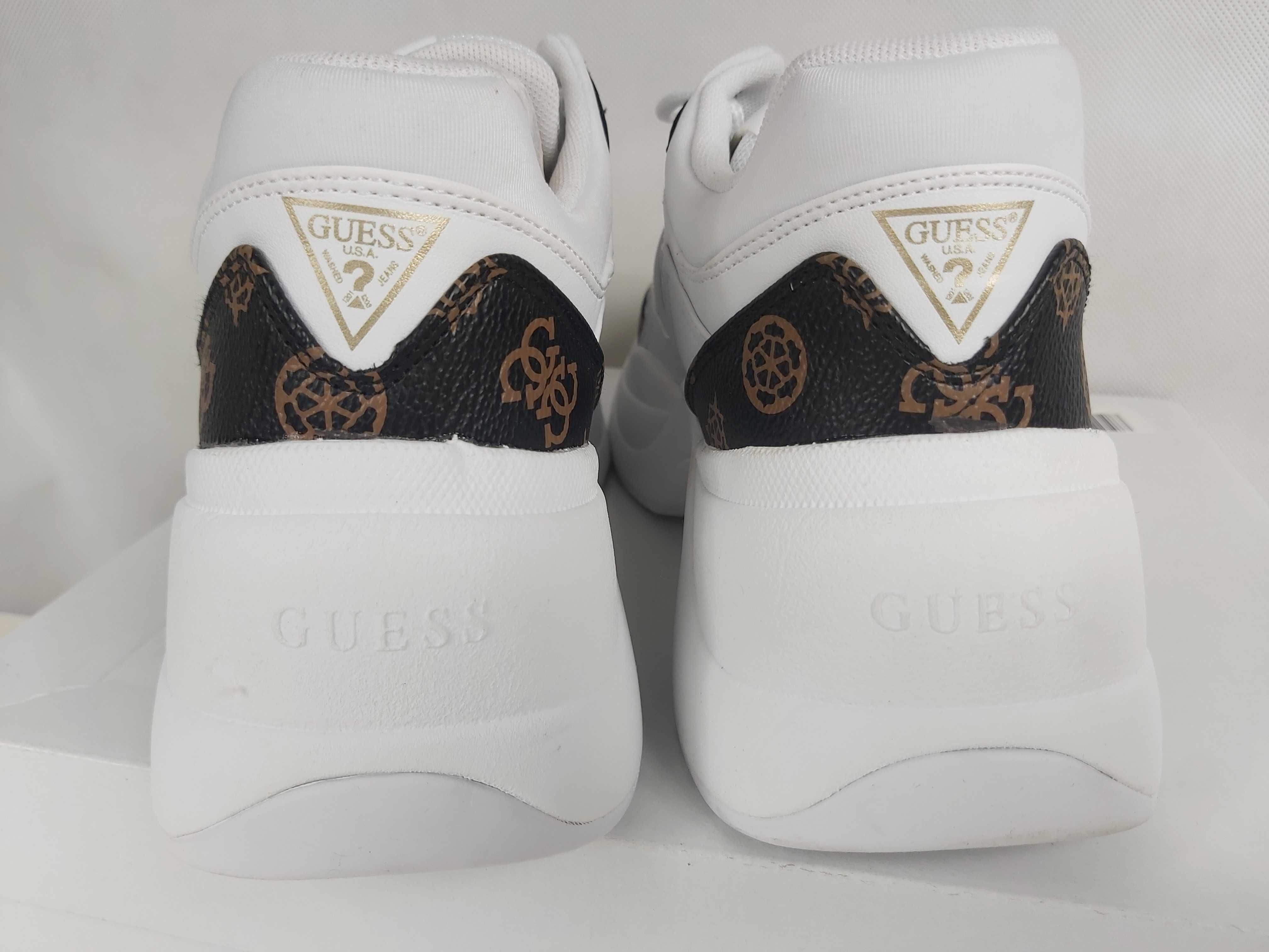 SP Białe sneakersy GUESS monogram platforma 38 trampki