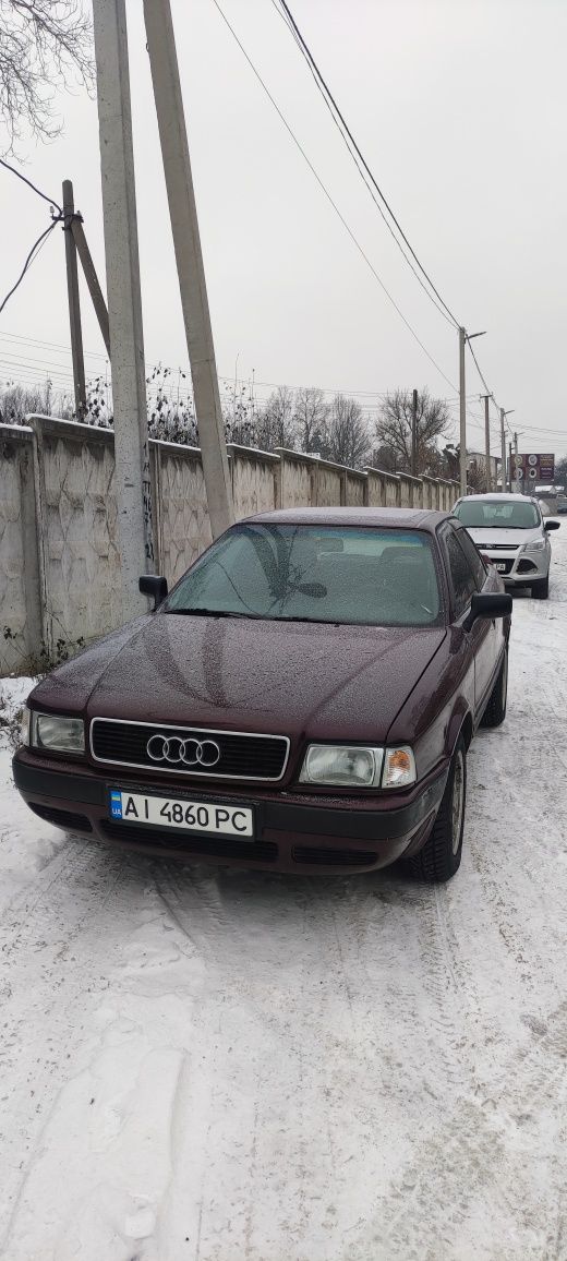 Audi 80 (1992) Газ/бензин, на ходу, сів поїхав.