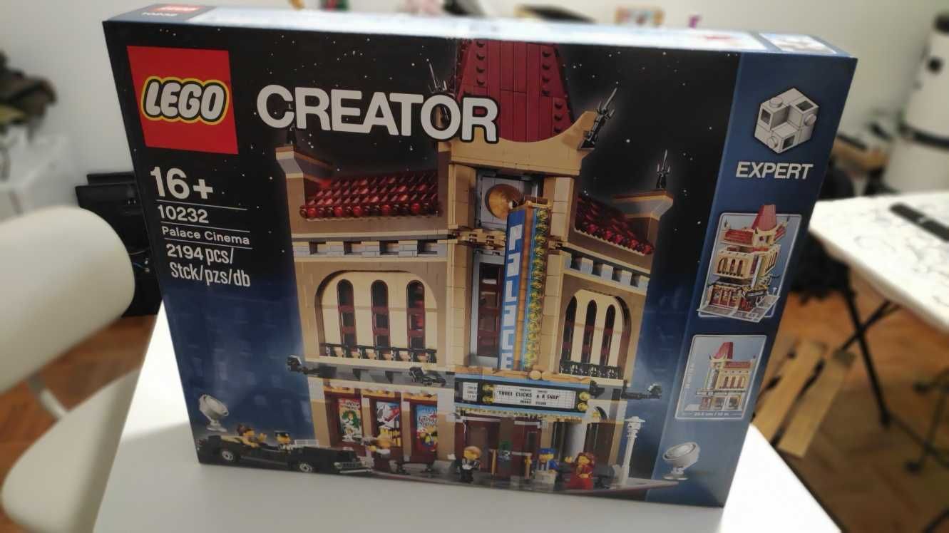 LEGO 10232 - Cinema Palace