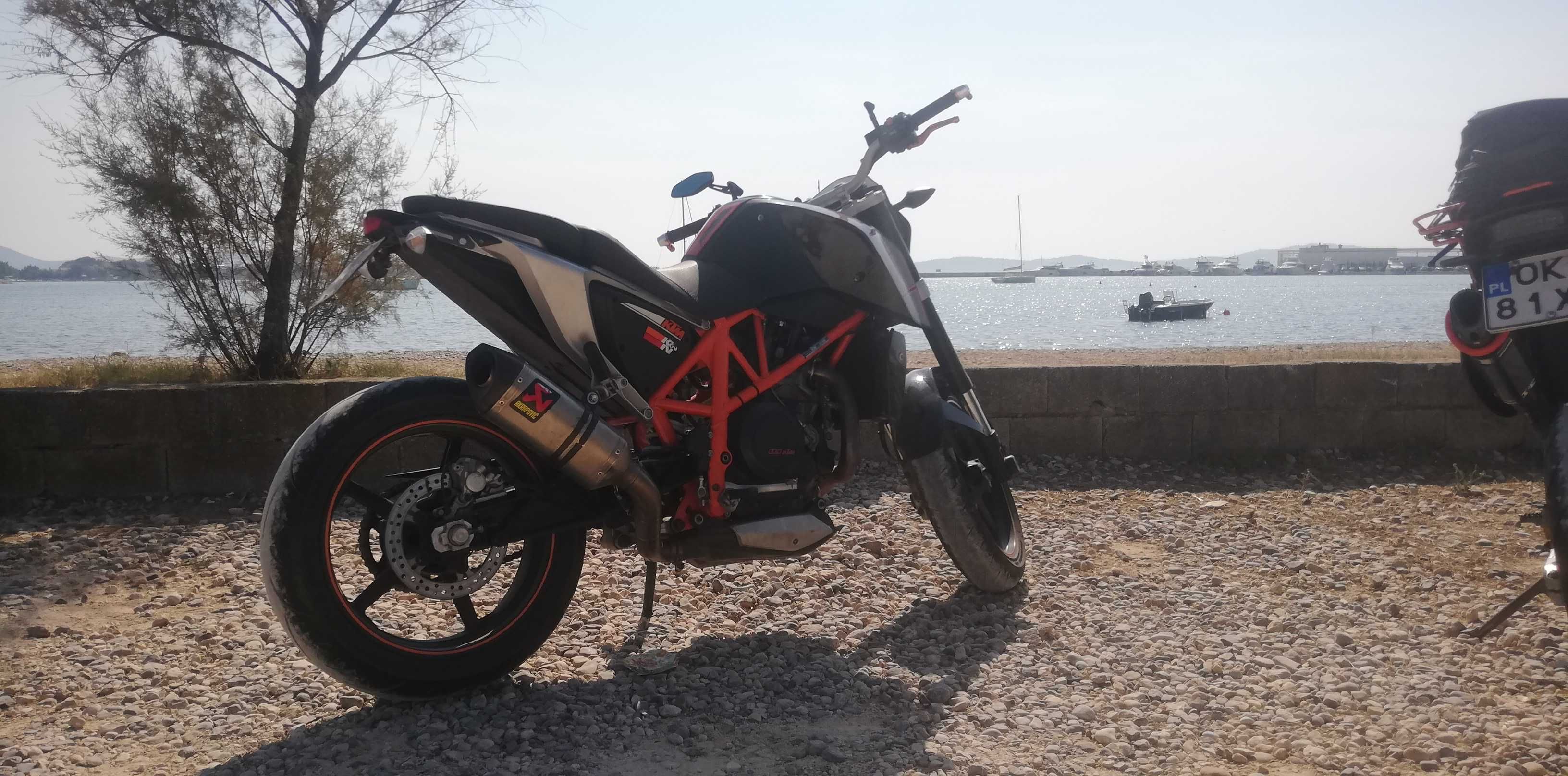 ktm duke 690 ABS