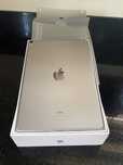 Apple iPad Pro (10,5″) – Model A1709 (Wi‑Fi + Cellular)