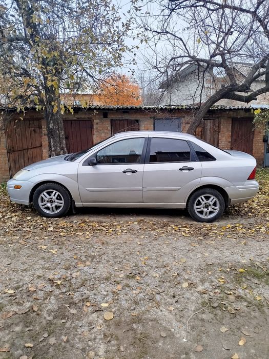 Продам Ford Focus 2001, автомат ,газ/бензин 2.0
