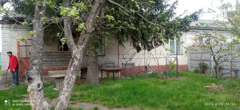 Пропонується до продажу Будинок квартирного типу в селі Трушкі