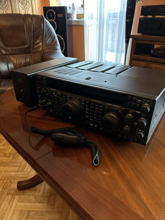Yaesu ft 1000 mark 5